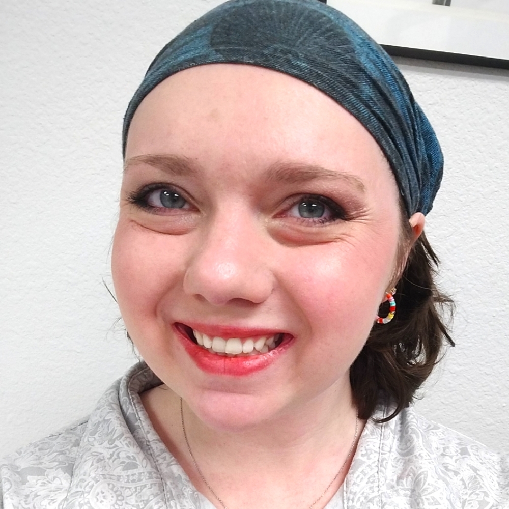 Meet your Posher, Laurel
